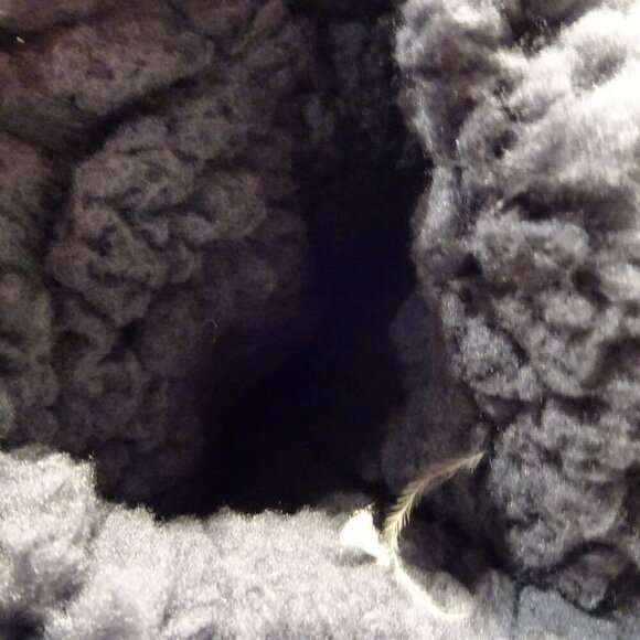 Muk Luks Blue Cabin Slippers Anti Skid Socks Corgi Dogs Shea Butter Size S/M - Picture 6 of 6